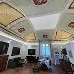 The Royal Gallery Loft In XVI Century Palace - City Historical Center - Downtown