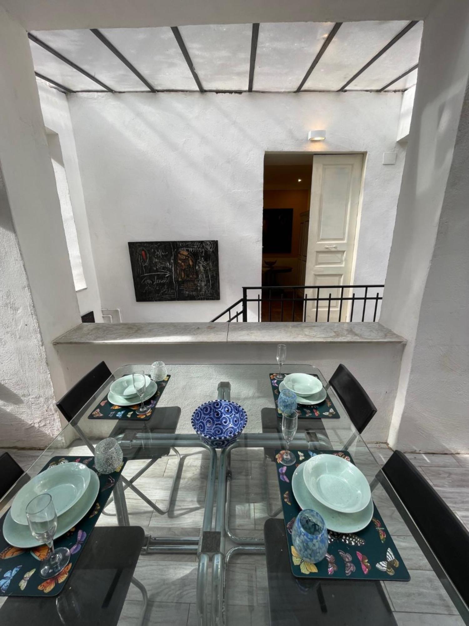 The Royal Gallery Loft In Xvi Century Palace - City Historical Center - Downtown * Napoli