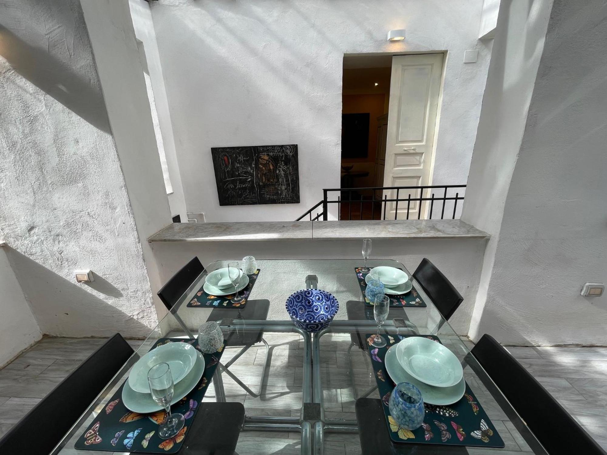 The Royal Gallery Loft In Xvi Century Palace - City Historical Center - Downtown Napoli
