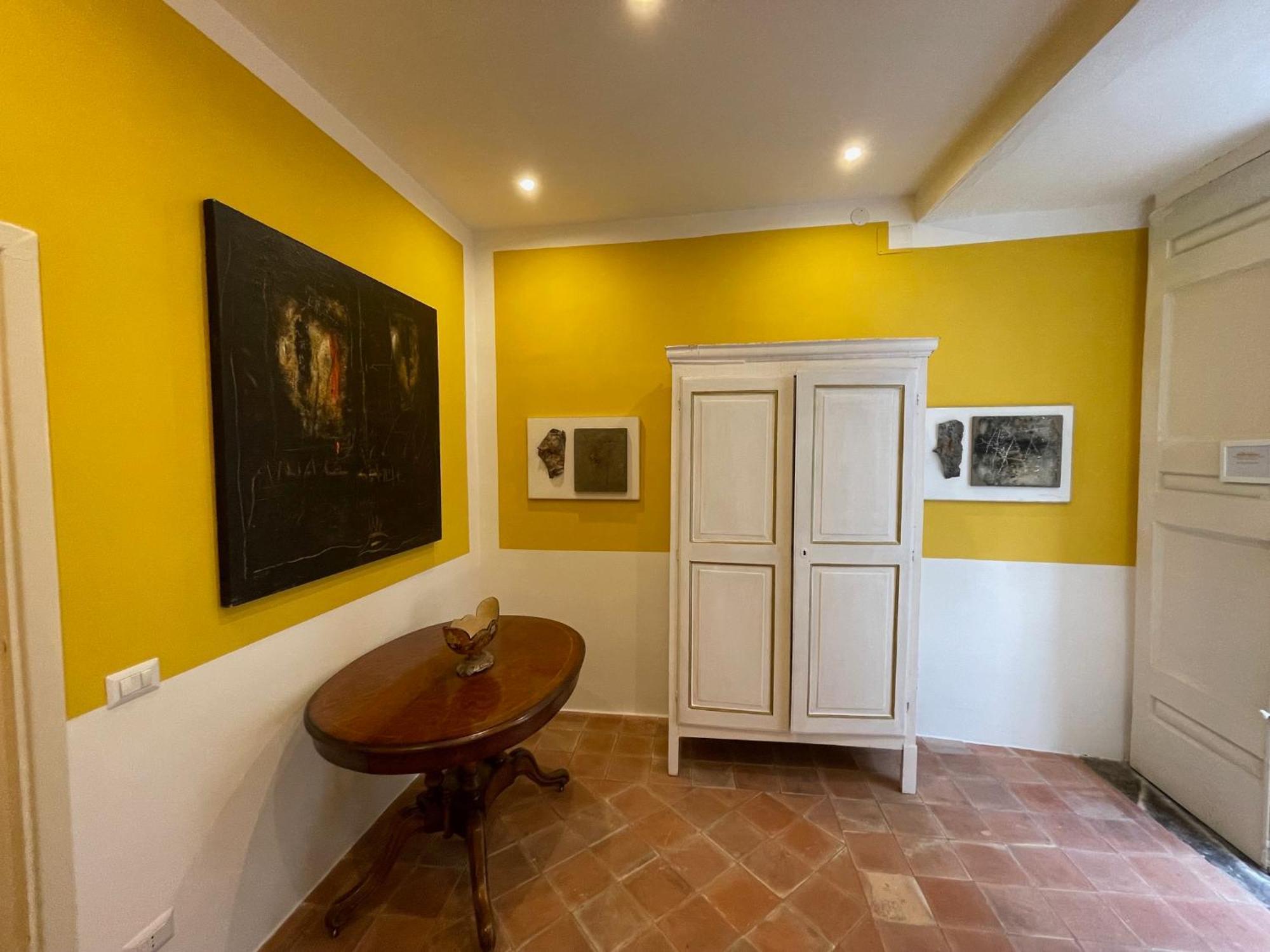 The Royal Gallery Loft In Xvi Century Palace - City Historical Center - Downtown * Naples